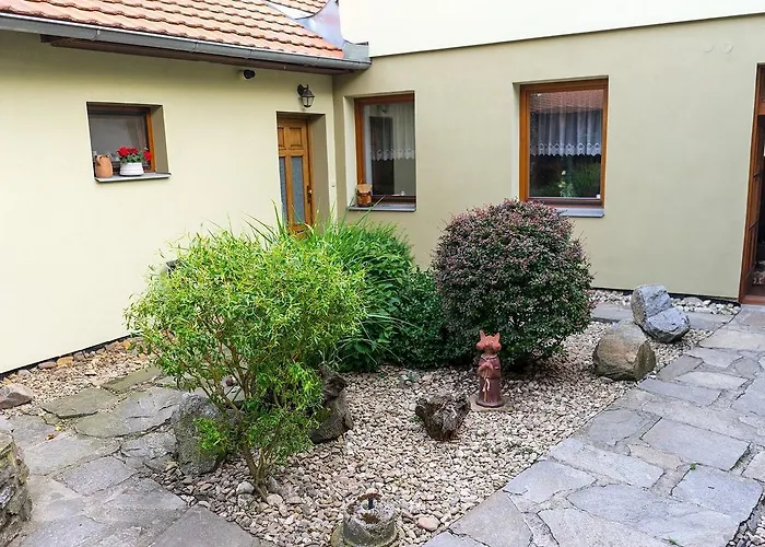 Antoninska Apartment *